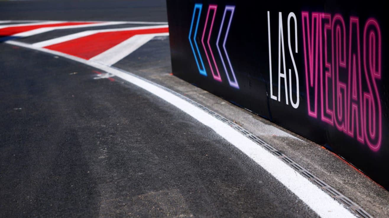 THE STRATEGIST: How do the teams plan for a new race like the Las Vegas Grand Prix with no historic data? | Formula 1®
