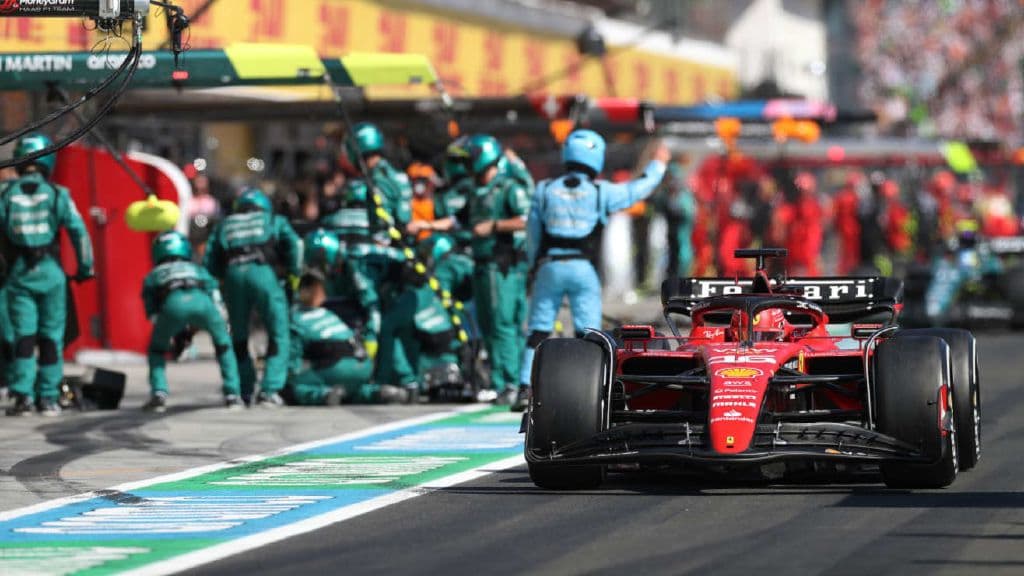 THE STRATEGIST: Bernie Collins picks her top 5 best strategy calls from the first half of the season | Formula 1®